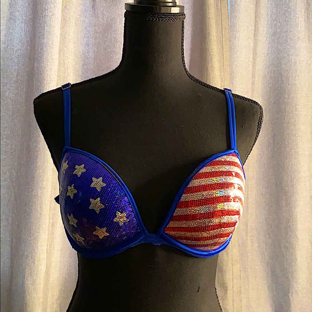 Sparkly bra with American flag